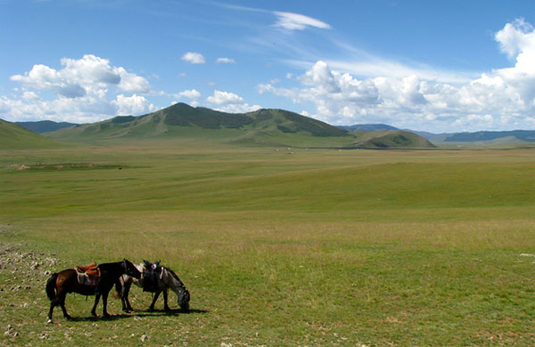 モンゴルの人々が誇るアルハンガイの自然"