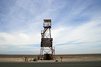 陸路で行くと立ち寄れる地上絵観測塔