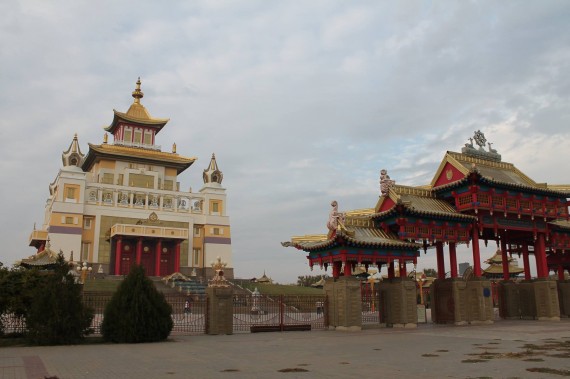 カルムイクのチベット寺院