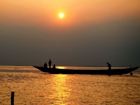 ラジシャヒに早めに到着の場合、夕陽鑑賞もおすすめ