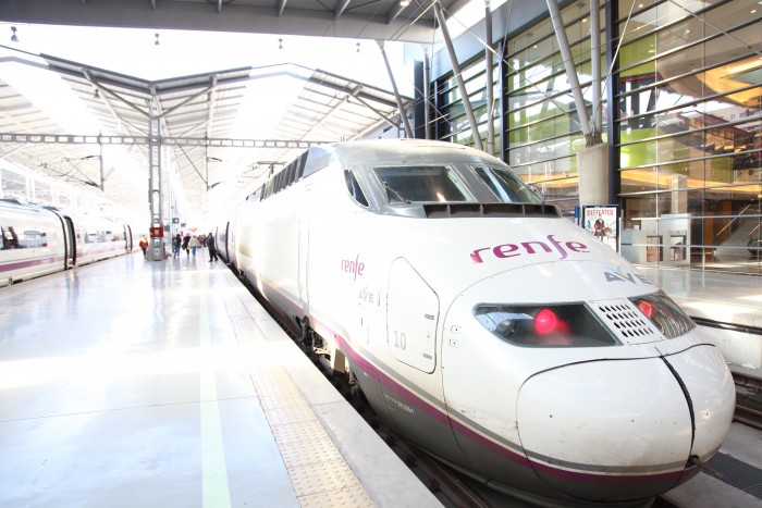 スペインの列車　renfe　マラガからコルドバまでの移動/