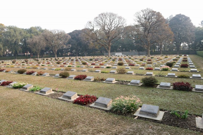 1imphal war cemetery IMG_4123