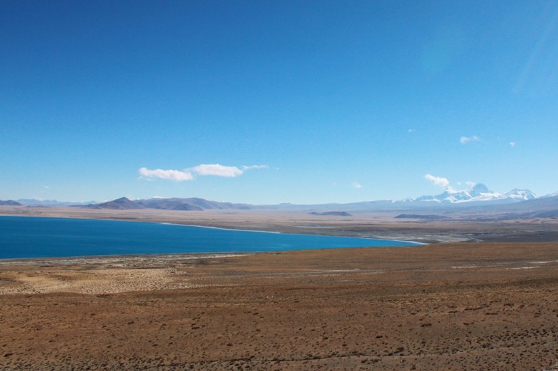 大地にへばりつくようなペンクンツォ湖 大地にへばりつくようなペンクンツォ湖