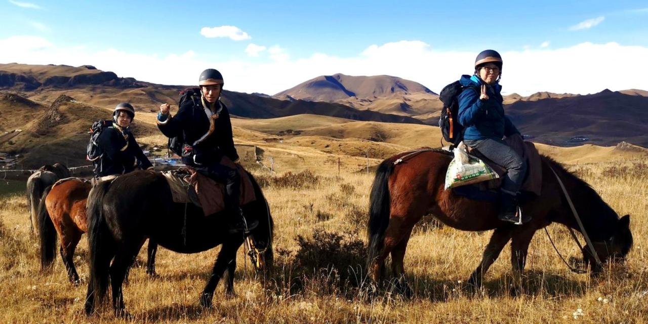 馬で行く 東チベット遊牧民体験8日間 四川省 風の旅行社