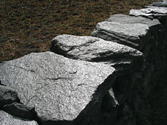 キラキラと黒雲母の輝く片岩