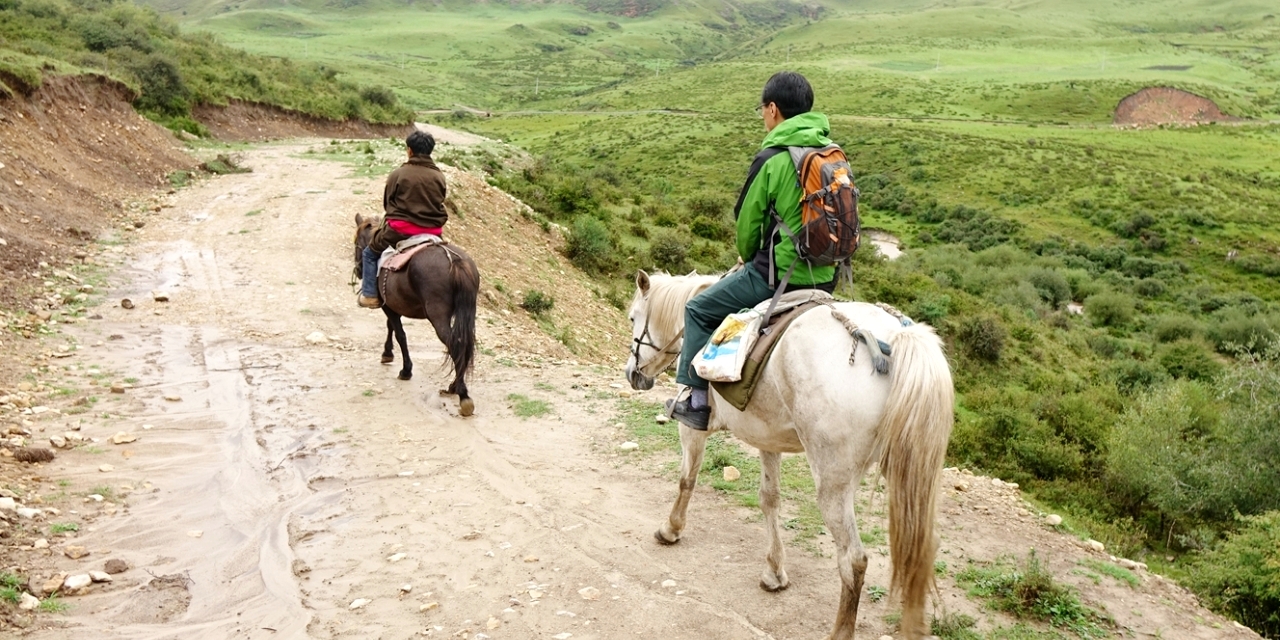 馬で行く 東チベット遊牧民体験8日間 四川省 風の旅行社