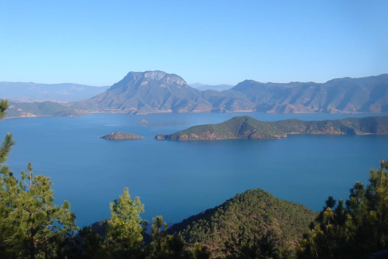 雲南　瀘沽湖