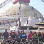 「安全に楽しめますように・・・」初日にボダナートを参拝