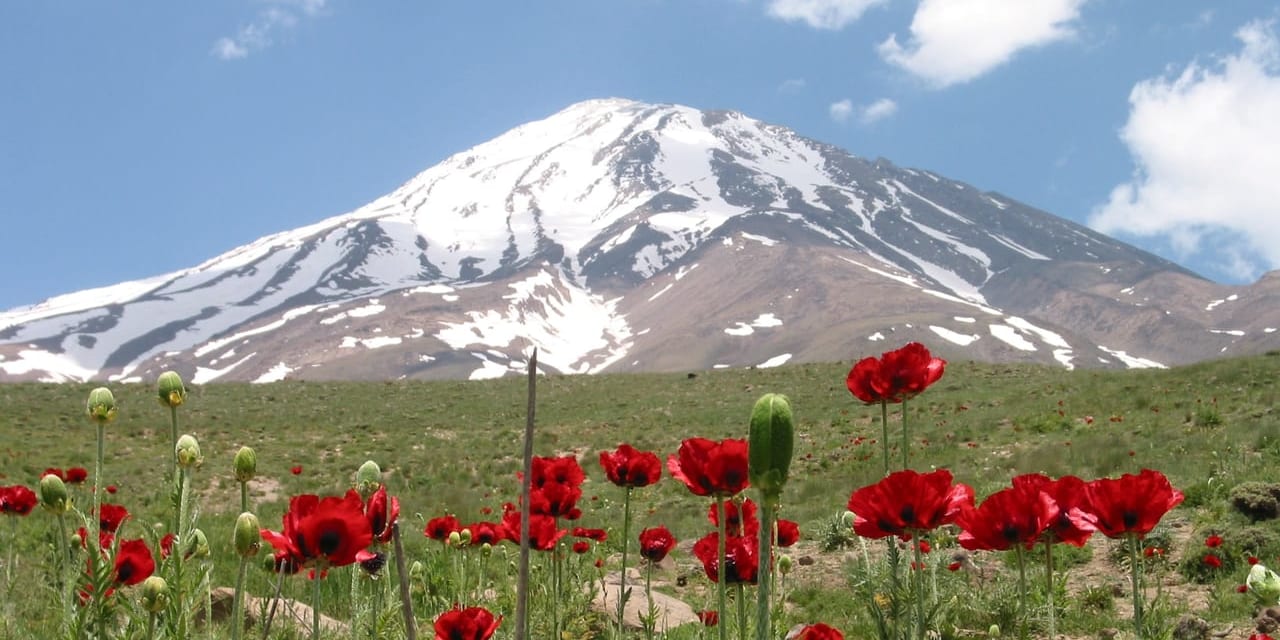 ダマーバンド山（イラン）