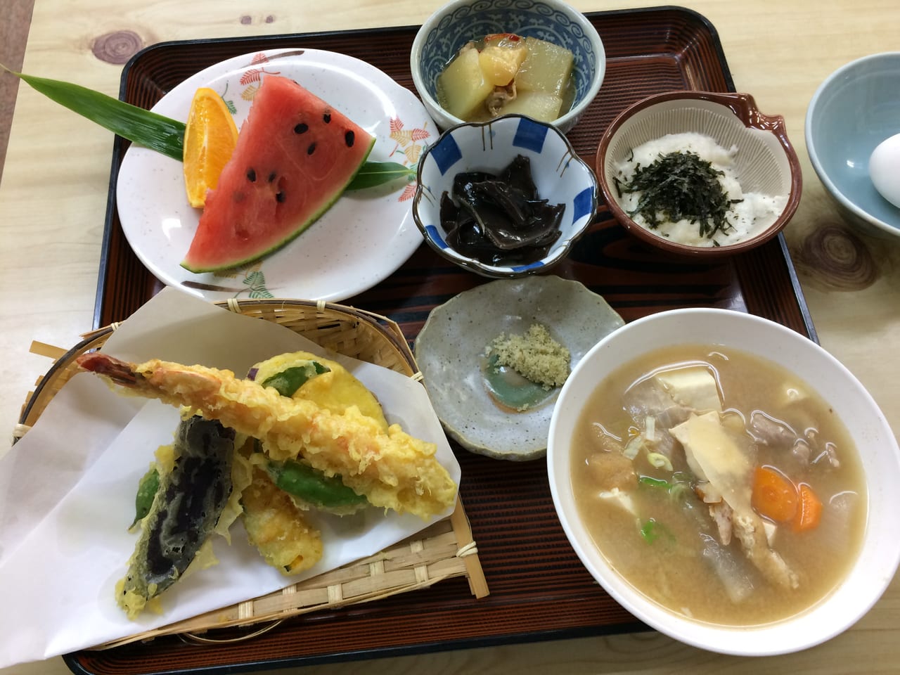 とろろ定食