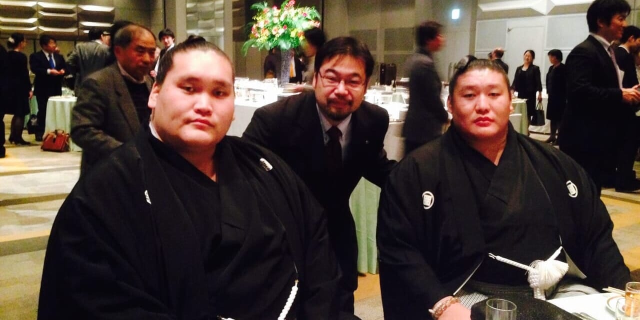 モンゴル出身力士の照ノ富士と貴ノ岩
