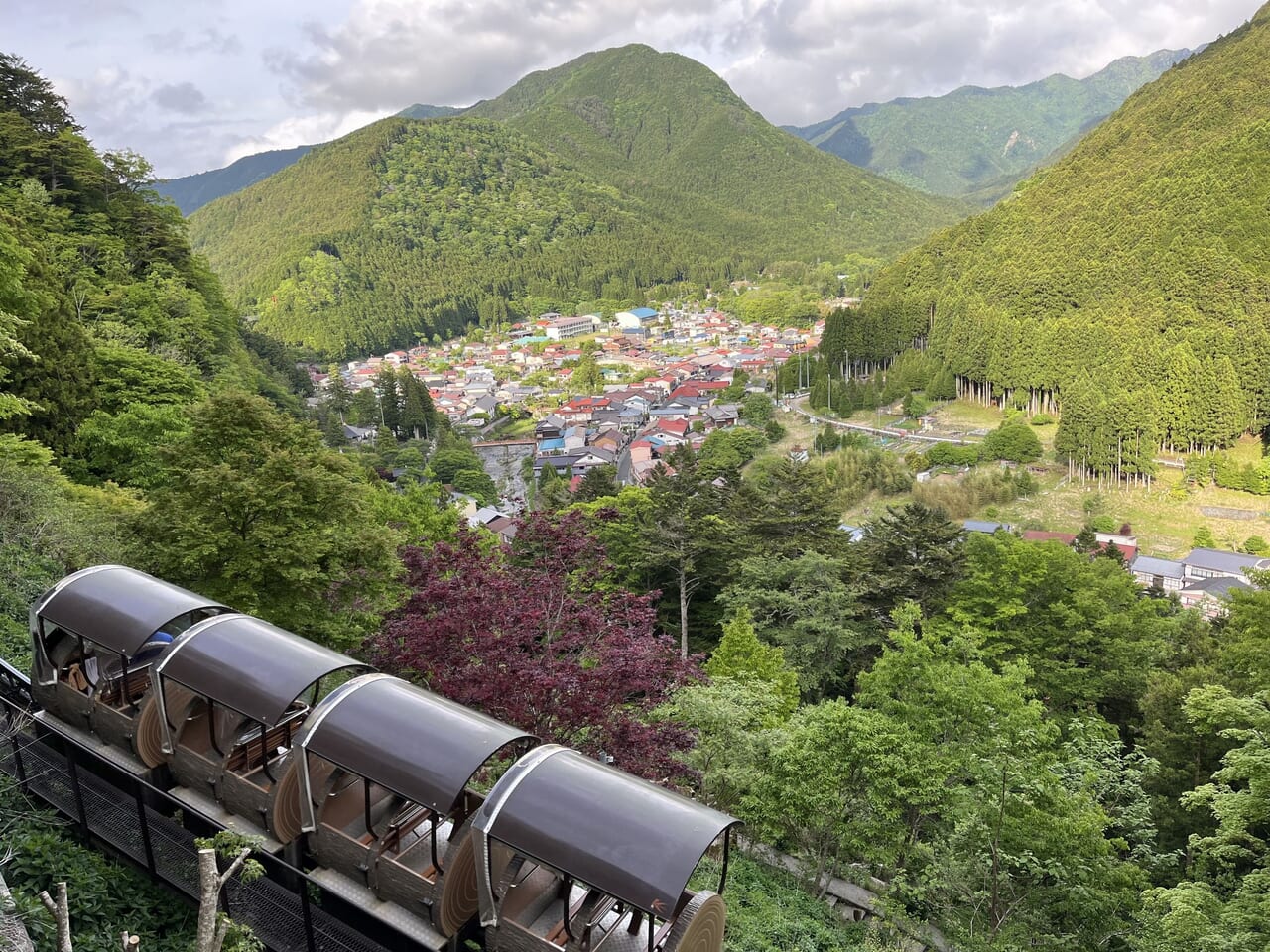 洞川トロッコ　大峯の山