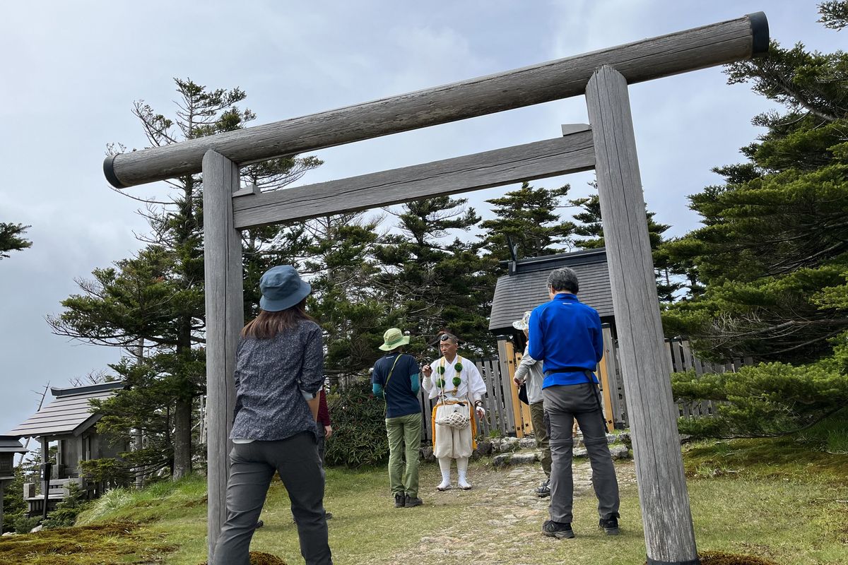 弥山山頂の天河弁財天奥宮