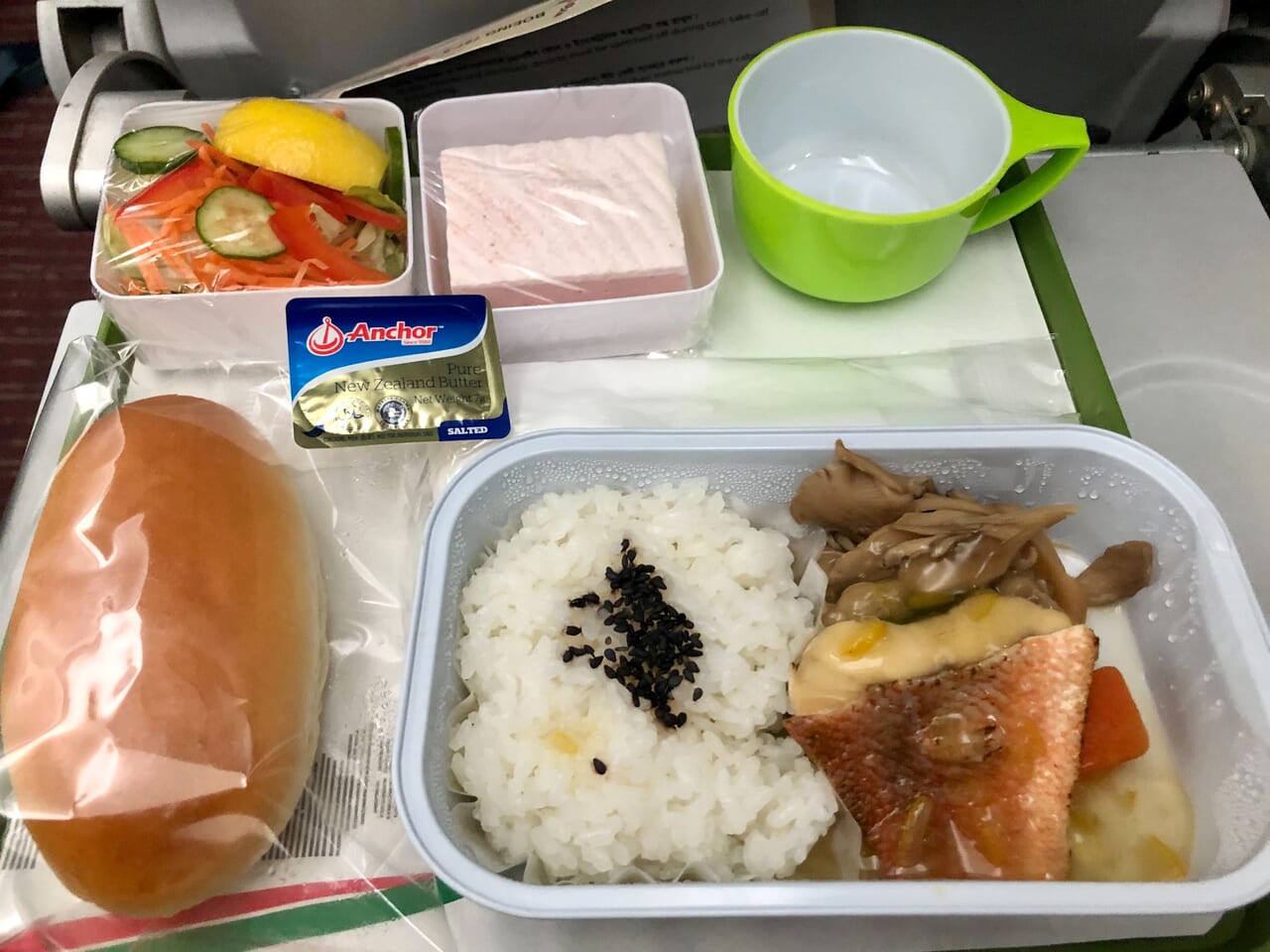 ビーマン・バングラデシュ航空　機内食