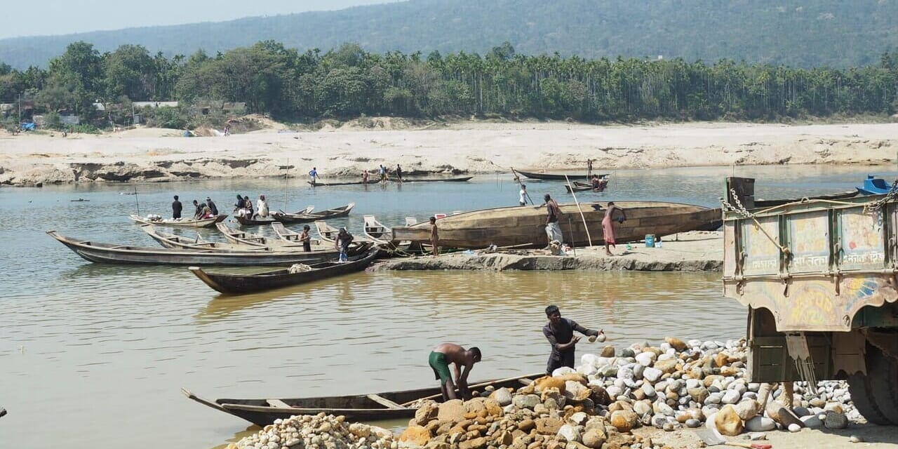 バングラデシュ国境の街・ジャフロンJaflong