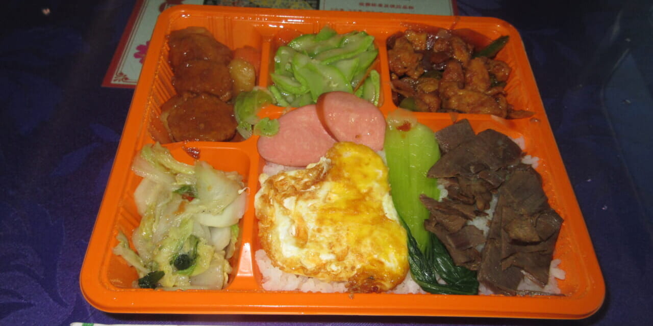 お弁当形式だとこうなります。