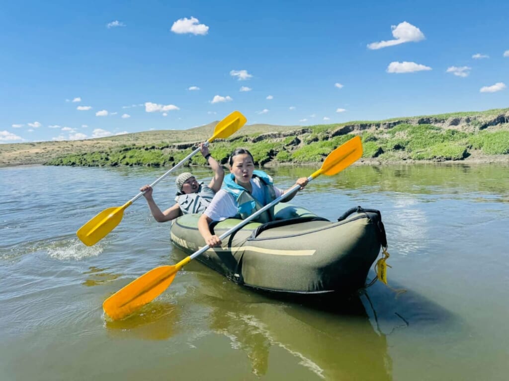 草原より低い目線が楽しい!