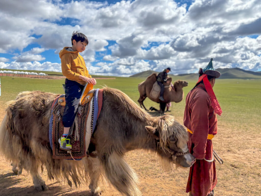 番外編・ヤクにも跨れる！