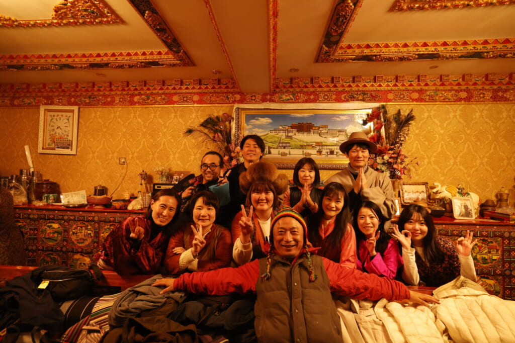 年末は民家で年越し儀式！