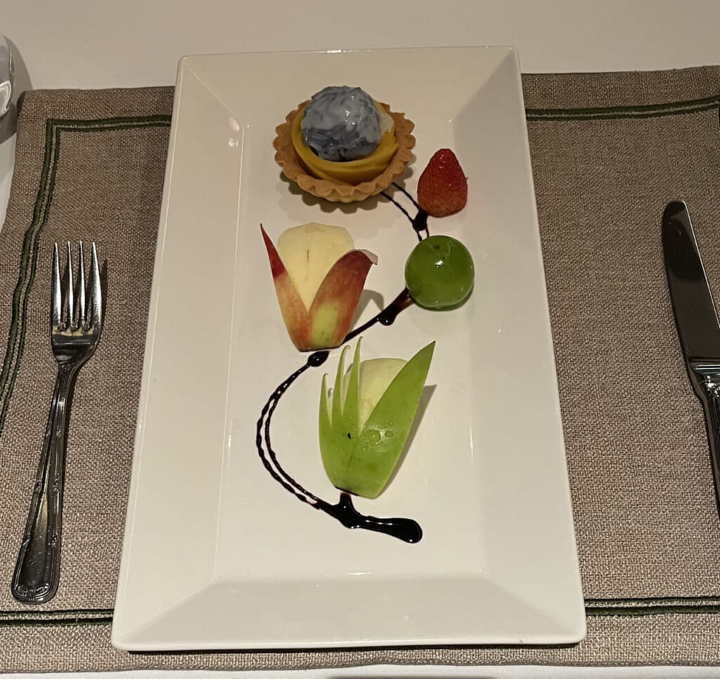 0名限定　秘境ランハー湾を巡る、贅を尽くした隠れ家クルーズの旅6日間