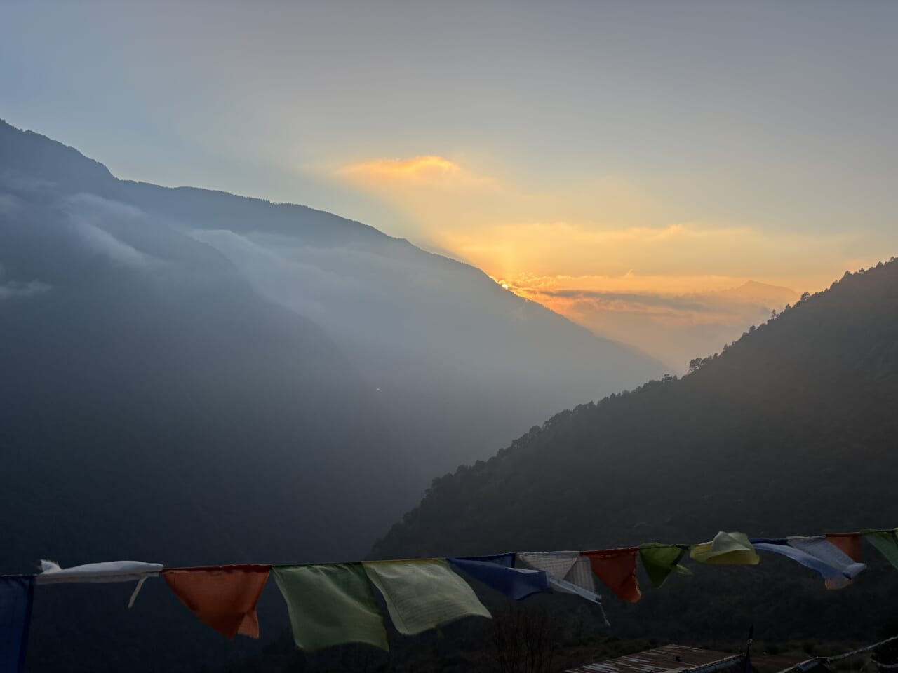 シェルパガオンの夕焼け