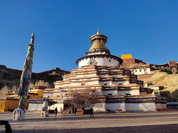 【風の便り】冬のチベット仏教巡礼と密教の源流。青蔵鉄道で巡る標高5,000mの聖地から、奈良の荒神信仰へ