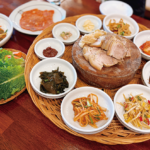 【風の便り】本場の「黒豚」と伝統料理「トンベゴギ」に感動！一度は食べてほしい至高の韓国グルメ