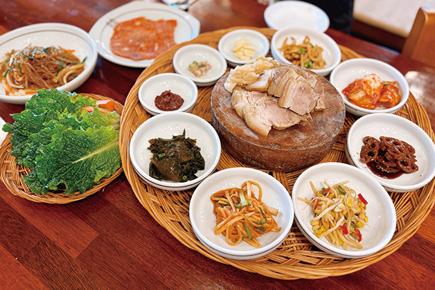 【風の便り】本場の「黒豚」と伝統料理「トンベゴギ」に感動！一度は食べてほしい至高の韓国グルメ